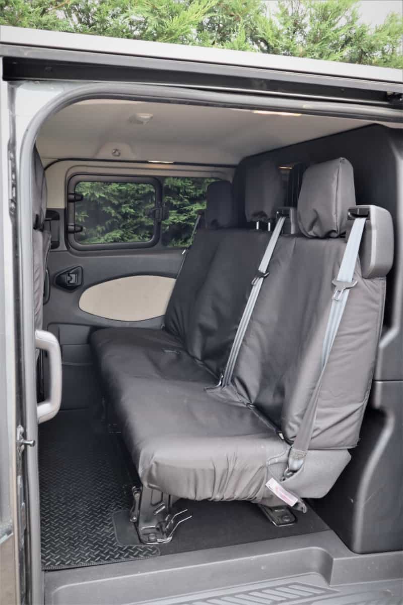 Crew Cab 6 Seater Ford Custom
