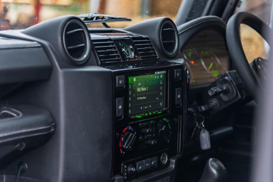 Black Defender 110 Utility