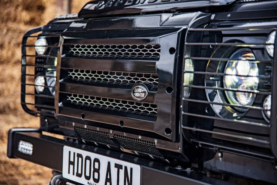Black Defender 110 Utility
