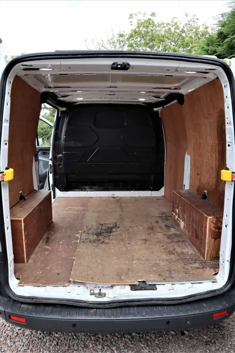 SWB Van Ford Custom
