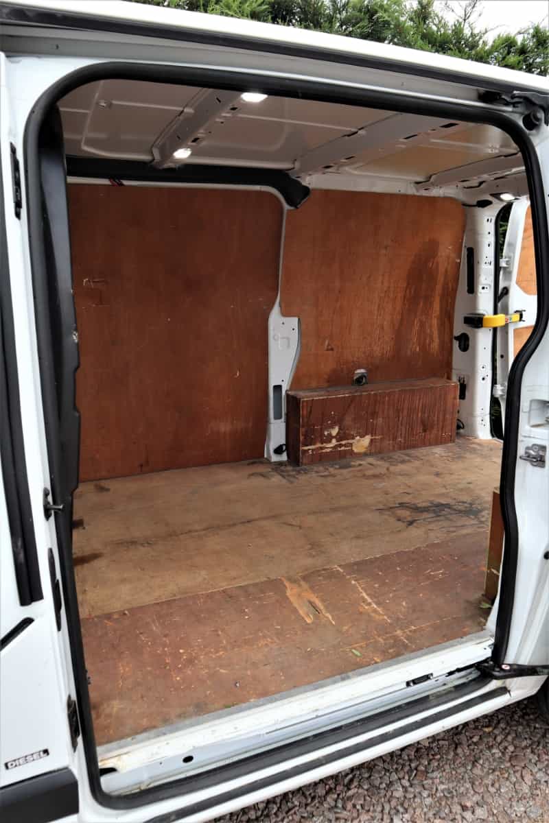 SWB Van Ford Custom